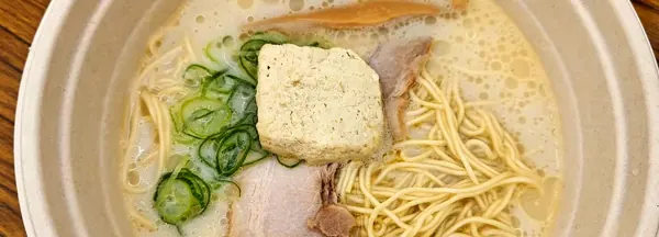 ラーメンEXPO 2025 なかじゅう亭（群馬）の蟹みそバターの鶏白湯