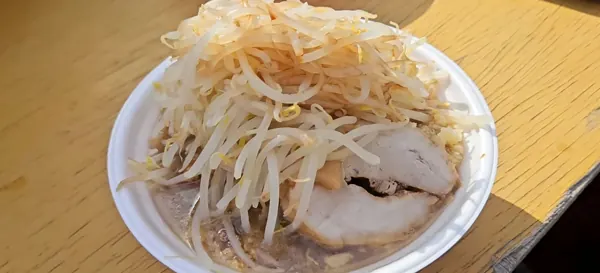 ラーメンEXPO 2025 ラーメン工藤（大阪）のドカ盛りラーメン